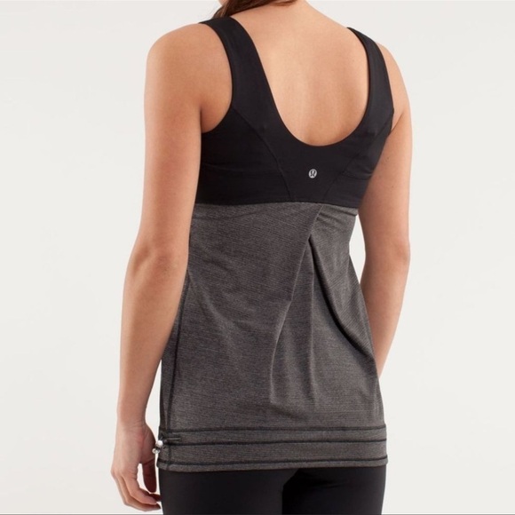 Lululemon Run Tame Me Tank size 6 - Picture 2 of 12